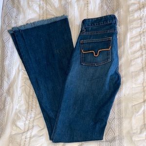 Kimes Ranch Lola Raw Hem